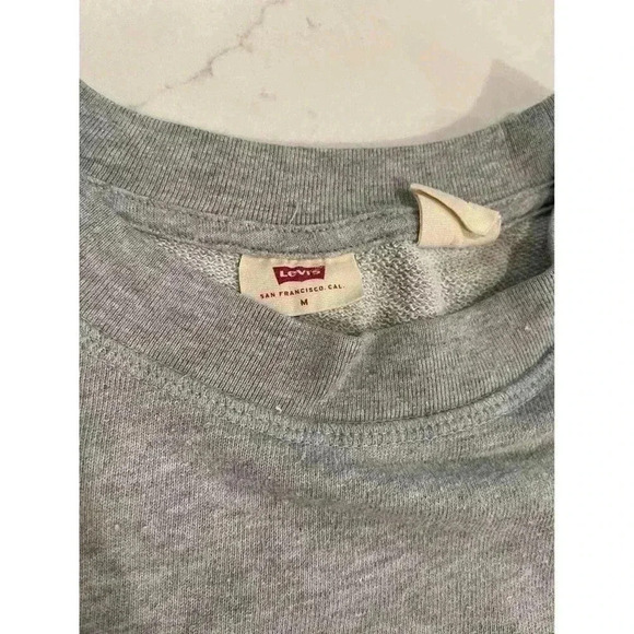 Levi's Women's Gray Logo Crewneck Pullover Sweatshirt Size Medium - Picture 4 of 6